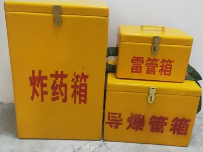 海南藏族玻璃钢雷管箱的适用范围