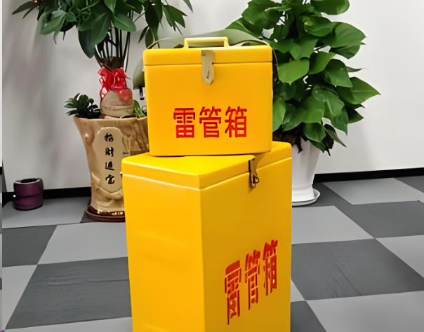 海南藏族炸药箱雷管箱在运输过程中的注意事项